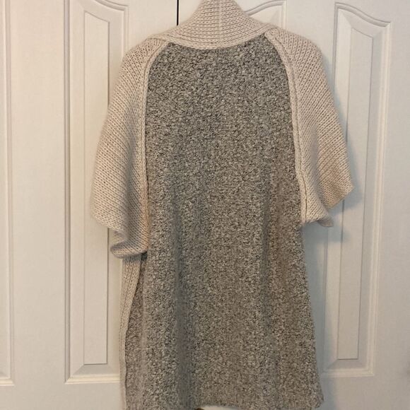 Elan Thick Knit Two Toned Short Dolman Sleeves oversize cardigan size small - Picture 10 of 12